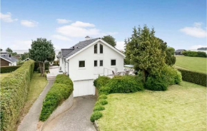 Beautiful Home In Hejls With House Sea View